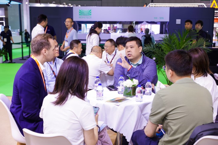 ITG_5619__13886192 (Small).jpg